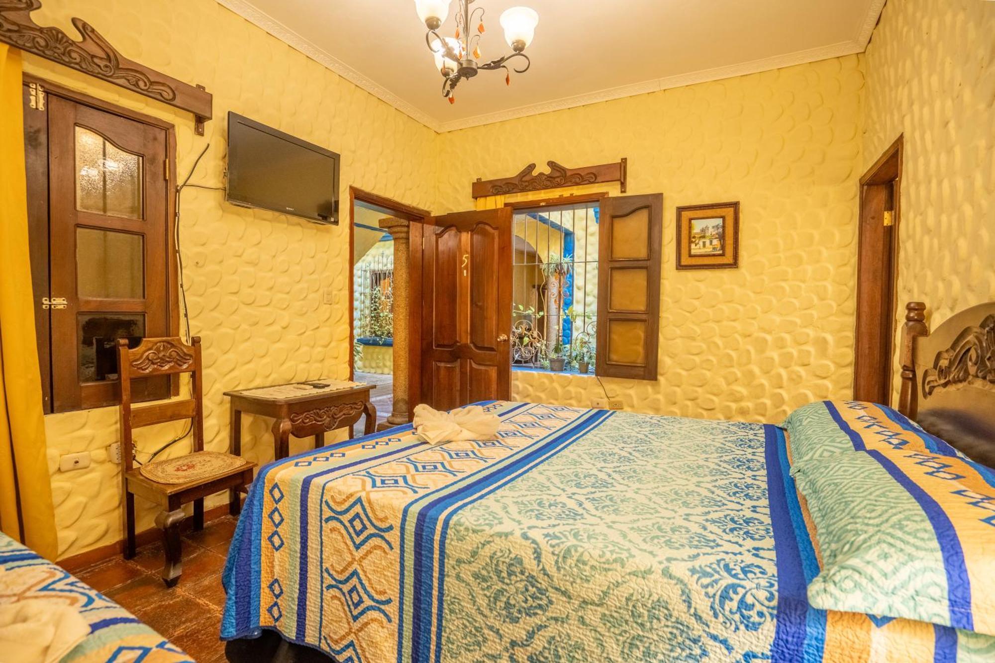 Hotel Caxa Real Comayagua Exteriör bild