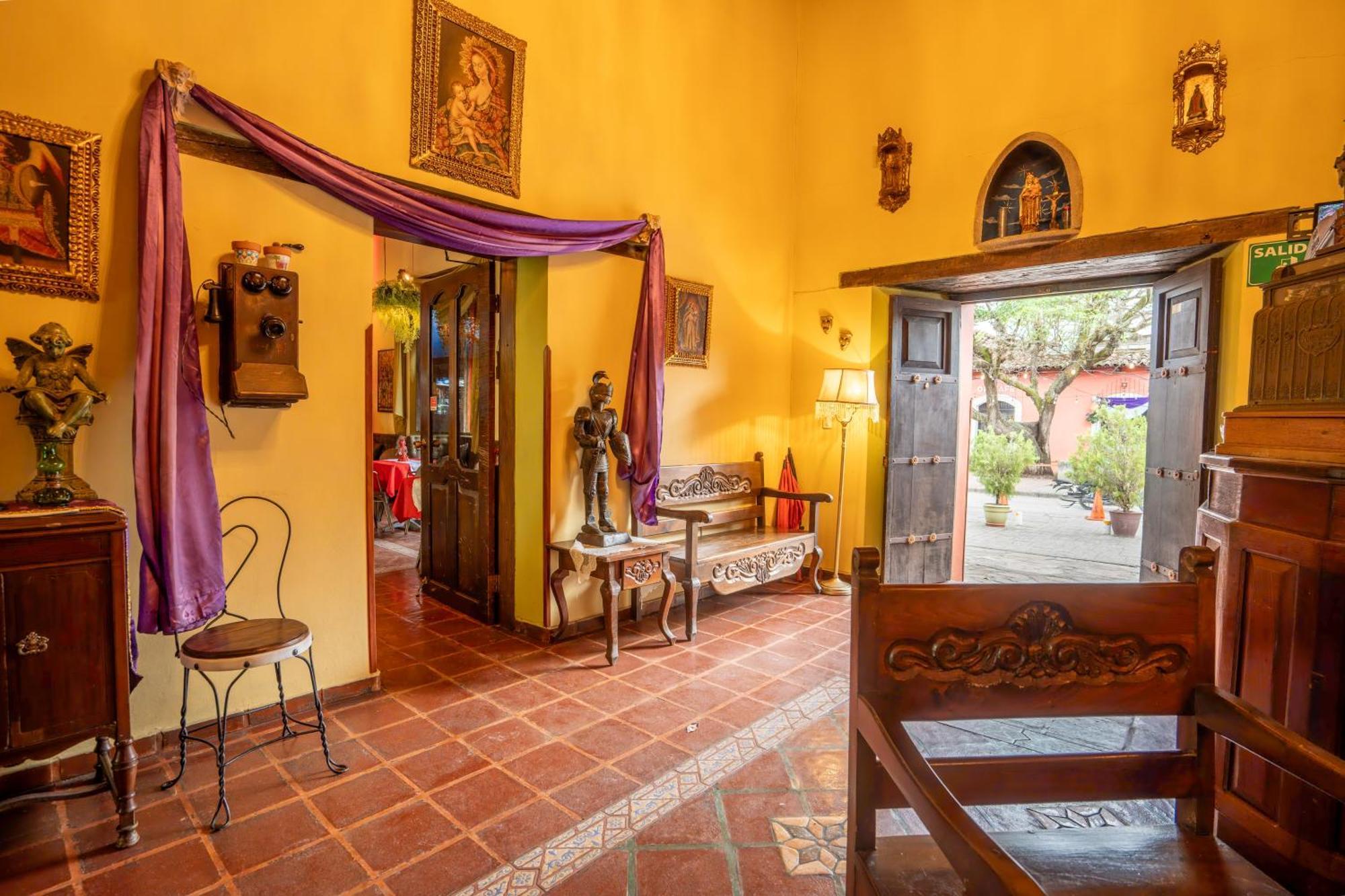 Hotel Caxa Real Comayagua Exteriör bild